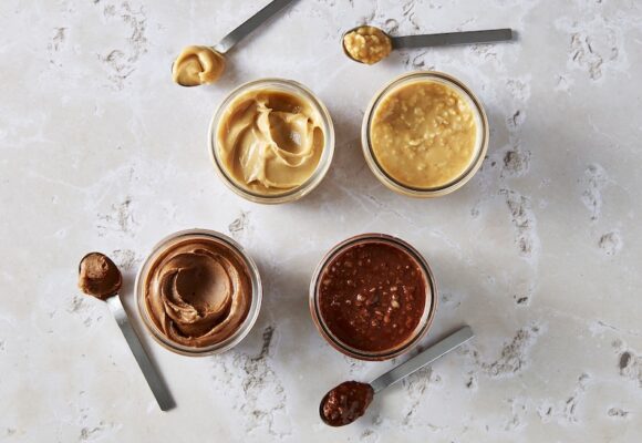 Macadamia nut paste